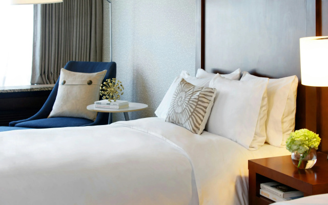 photo 4 of Renaissance Seattle Hotel