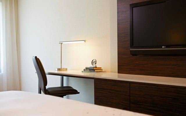 photo 2 of Renaissance Westchester Hotel