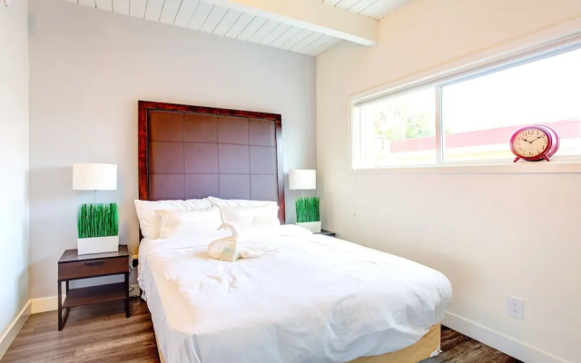 photo 5 of 1 Bedroom near Hollywood Sights