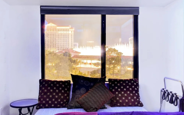 photo 4 of Renovated 2 Bdrm 2 Bath Condo las Vegas Strip 1 Gb Internet