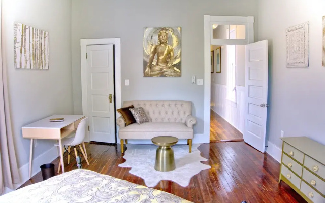 photo 2 of Renovated 2BR Savannah Home