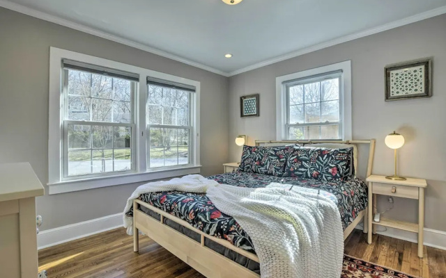 photo 5 of Renovated Carrboro House With Deck & Fire Pit!