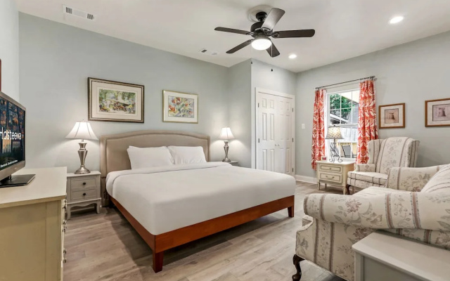 photo 3 of Renovated Historic 4BR House Near Magazine St & Uptown