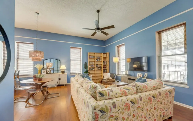 photo 2 of Renovated San Marcos Vacation Rental w/ Balcony!