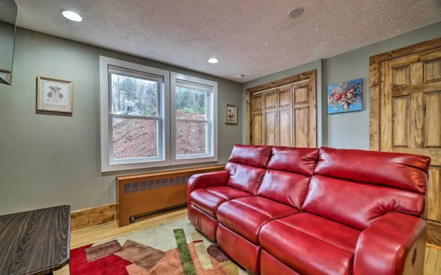 photo 5 of Scotrun Home Centrally Located to Area Resorts