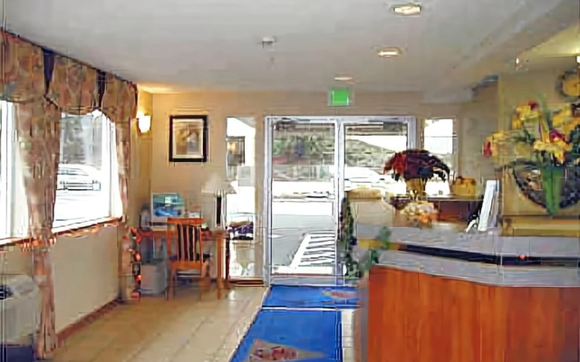 photo 3 of Renton Inn