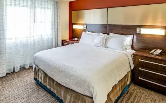 photo 3 of Residence Inn by Marriott Akron South / Green