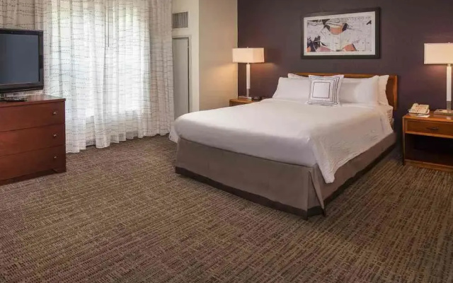 photo 4 of Residence Inn Alexandria Old Town/Duke Street