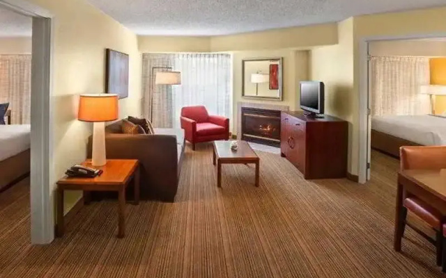 photo 4 of Sonesta Es Suites Allentown Bethlehem Airport