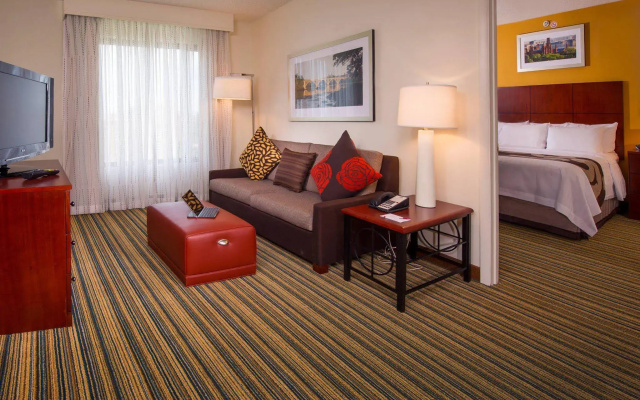 photo 2 of Residence Inn By Marriott Pentagon City