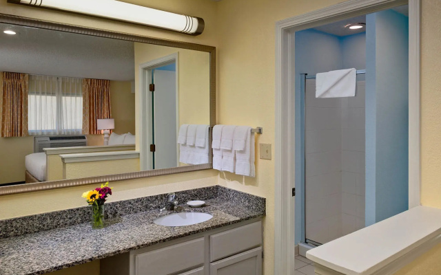 photo 2 of Sonesta ES Suites Atlanta Perimeter Center East