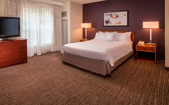 photo 4 of Residence Inn Alexandria Old Town/Duke Street by Marriott