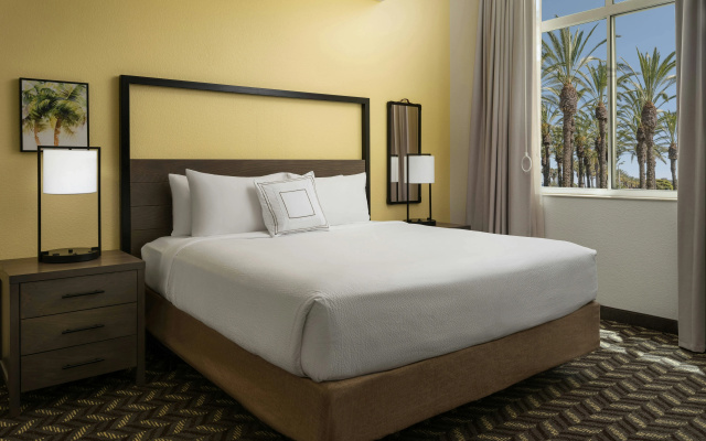 photo 3 of Residence Inn By Marriott Anaheim Resort Area