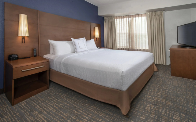 photo 4 of Sonesta ES Suites Baltimore BWI Airport