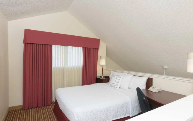photo 5 of Residence Inn By Marriott Chicago Deerfield