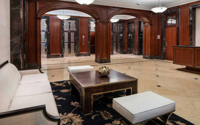 photo 2 of Residence Inn Chicago Downtown/Loop