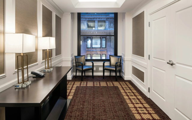 photo 4 of Residence Inn Chicago Downtown/Loop