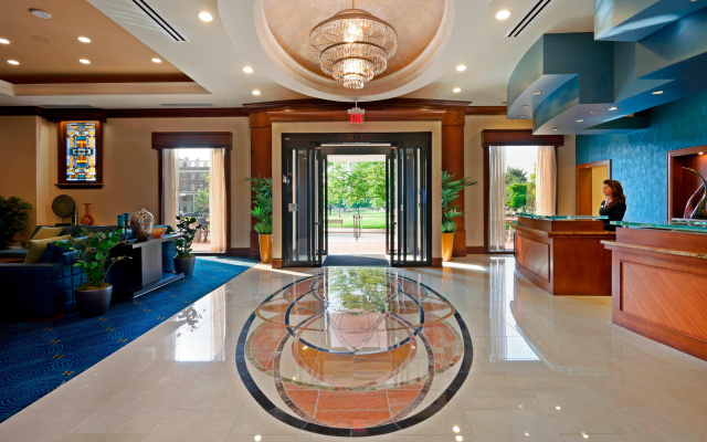 photo 2 of Residence Inn by Marriott Cincinnati Downtown/The Phelps