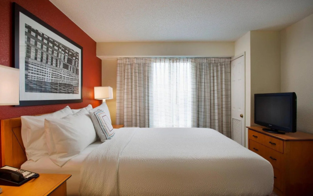 photo 3 of Residence Inn by Marriott Detroit Novi