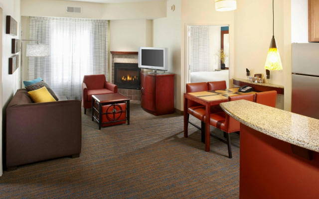 photo 4 of Residence Inn by Marriott East Rutherford Meadowlands