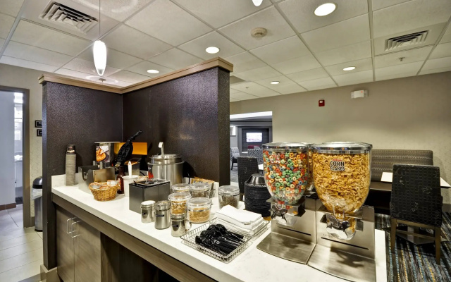 photo 3 of Residence Inn by Marriott Jacksonville Airport