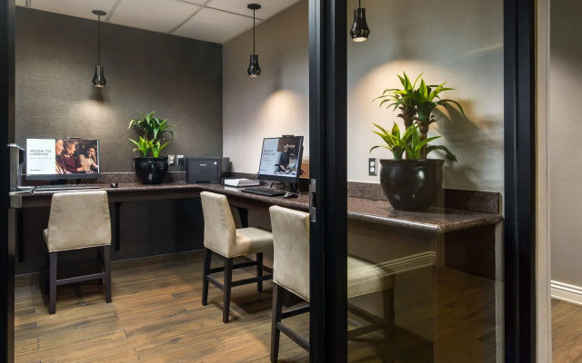 photo 4 of Residence Inn by Marriott Las Vegas Hughes Center