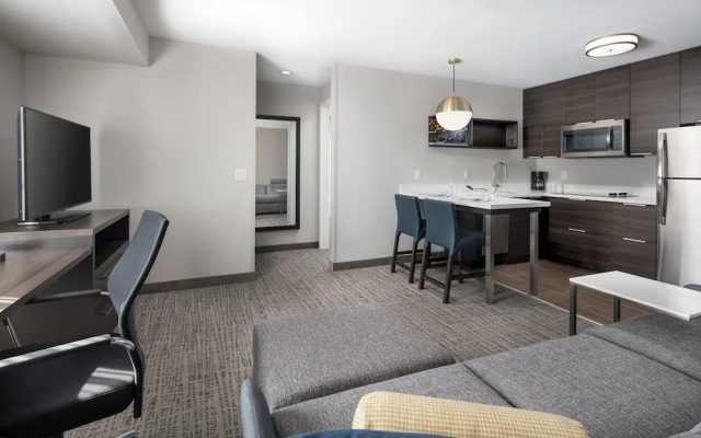 photo 4 of Residence Inn by Marriott Milwaukee Brookfield at Poplar Creek