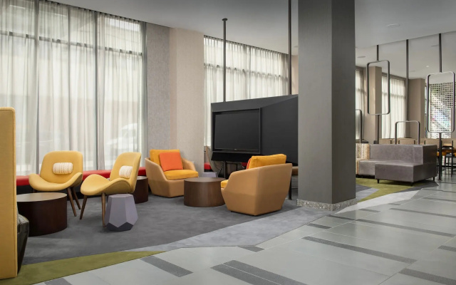 photo 2 of Residence Inn By Marriott New York Queens