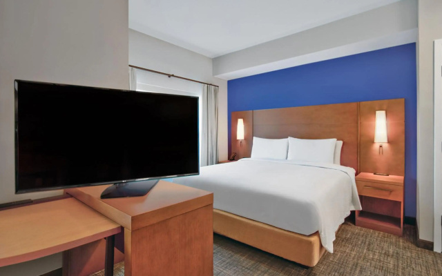 photo 3 of Residence Inn by Marriott Orlando Flamingo Crossing/Western Entrance