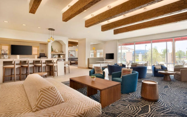 photo 2 of Residence Inn by Marriott Phoenix Chandler/South