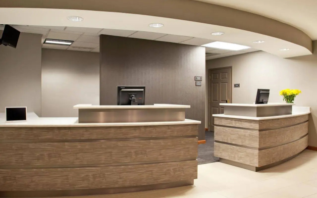 photo 2 of Residence Inn By Marriott Pittsburgh Airport Coraopolis