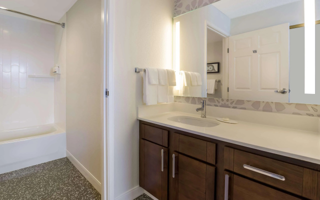 photo 4 of Sonesta ES Suites San Francisco Airport Oyster Point Waterfront