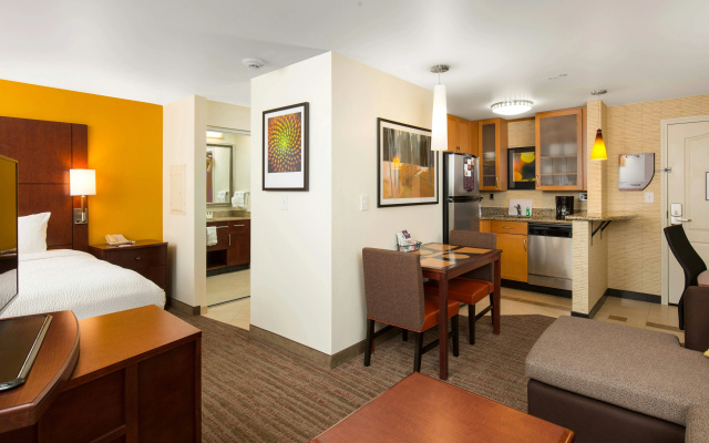 photo 5 of Residence Inn by Marriott Springfield Old Keene Mill