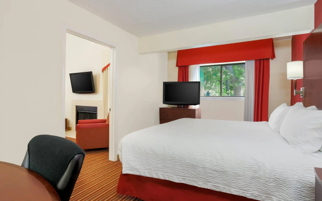 photo 5 of MainStay Suites St. Louis - Galleria