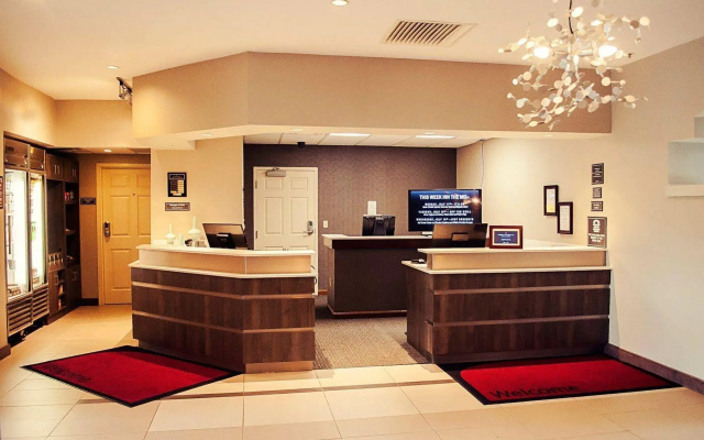 photo 2 of Residence Inn Cincinnati Airport