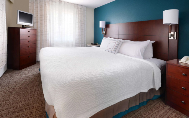 photo 3 of Sonesta ES Suites Dallas Market Center