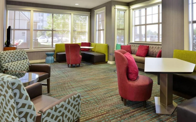 photo 2 of Residence Inn Denver Airport At Gateway Park