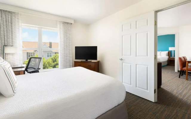 photo 3 of Residence Inn by Marriott Des Moines West at Jordan Creek Town Center