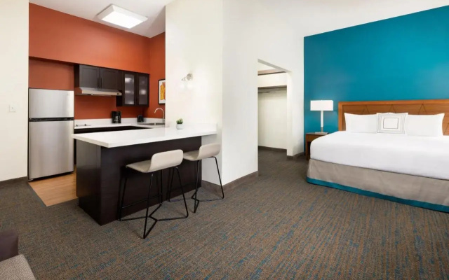 photo 5 of Residence Inn by Marriott Des Moines West at Jordan Creek Town Center