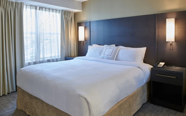 photo 3 of Residence Inn Detroit Novi