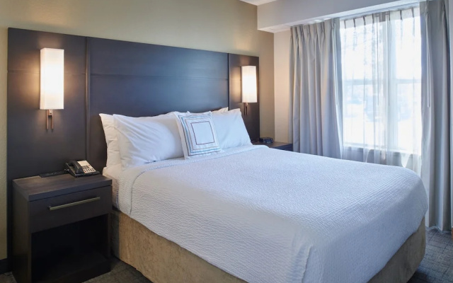 photo 4 of Residence Inn Detroit Novi
