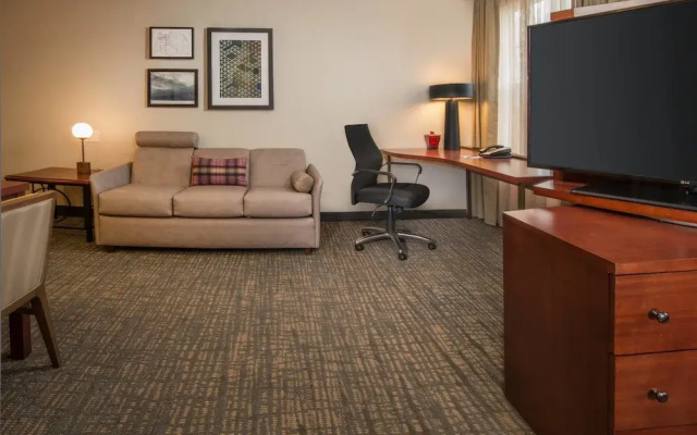 photo 4 of Residence Inn Dulles Airport at Dulles 28 Centre