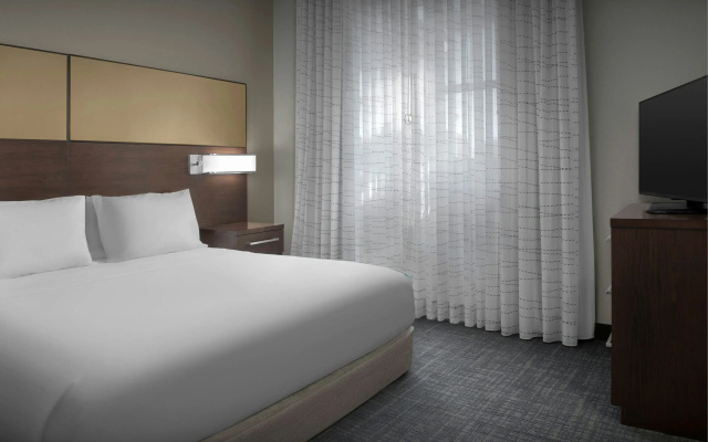 photo 2 of Residence Inn by Marriott Fort Lauderdale Airport & Cruise Port