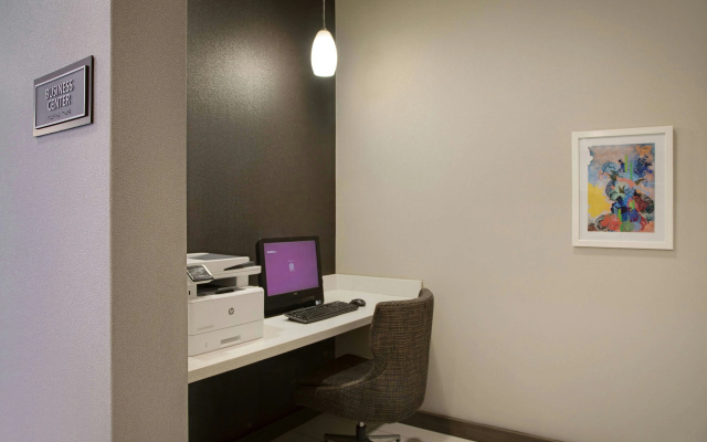 photo 3 of Residence Inn by Marriott Indianapolis Airport