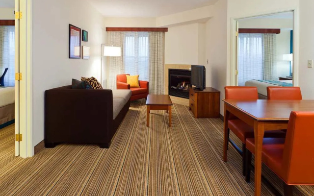 photo 4 of Residence Inn Indianapolis Carmel