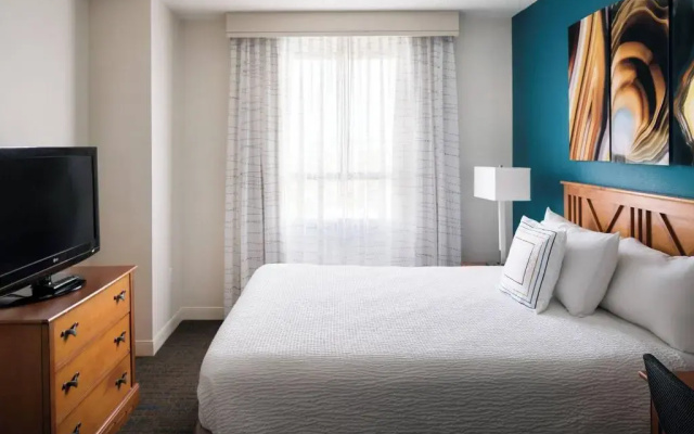 photo 3 of Residence Inn Las Vegas Hughes Center