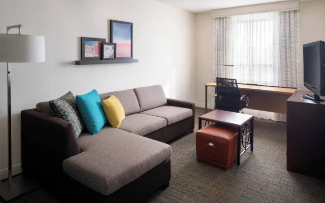 photo 4 of Residence Inn Las Vegas Hughes Center