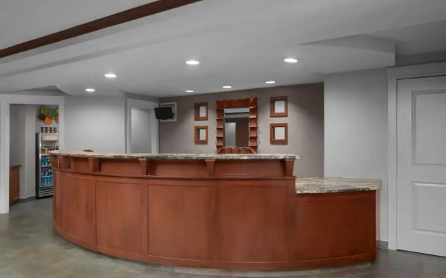 photo 2 of Residence Inn Long Island Holtsville