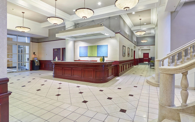 photo 2 of Residence Inn Milwaukee Downtown by Marriott