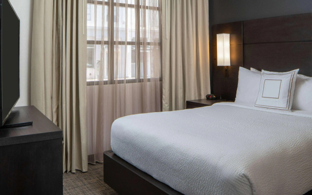 photo 3 of Sonesta ES Suites New Orleans Convention Center